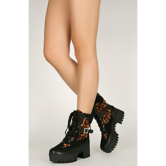 Last Size 8.5 🖤Leopard Lace-up Buckle Combat Bt - Picture 7 of 8